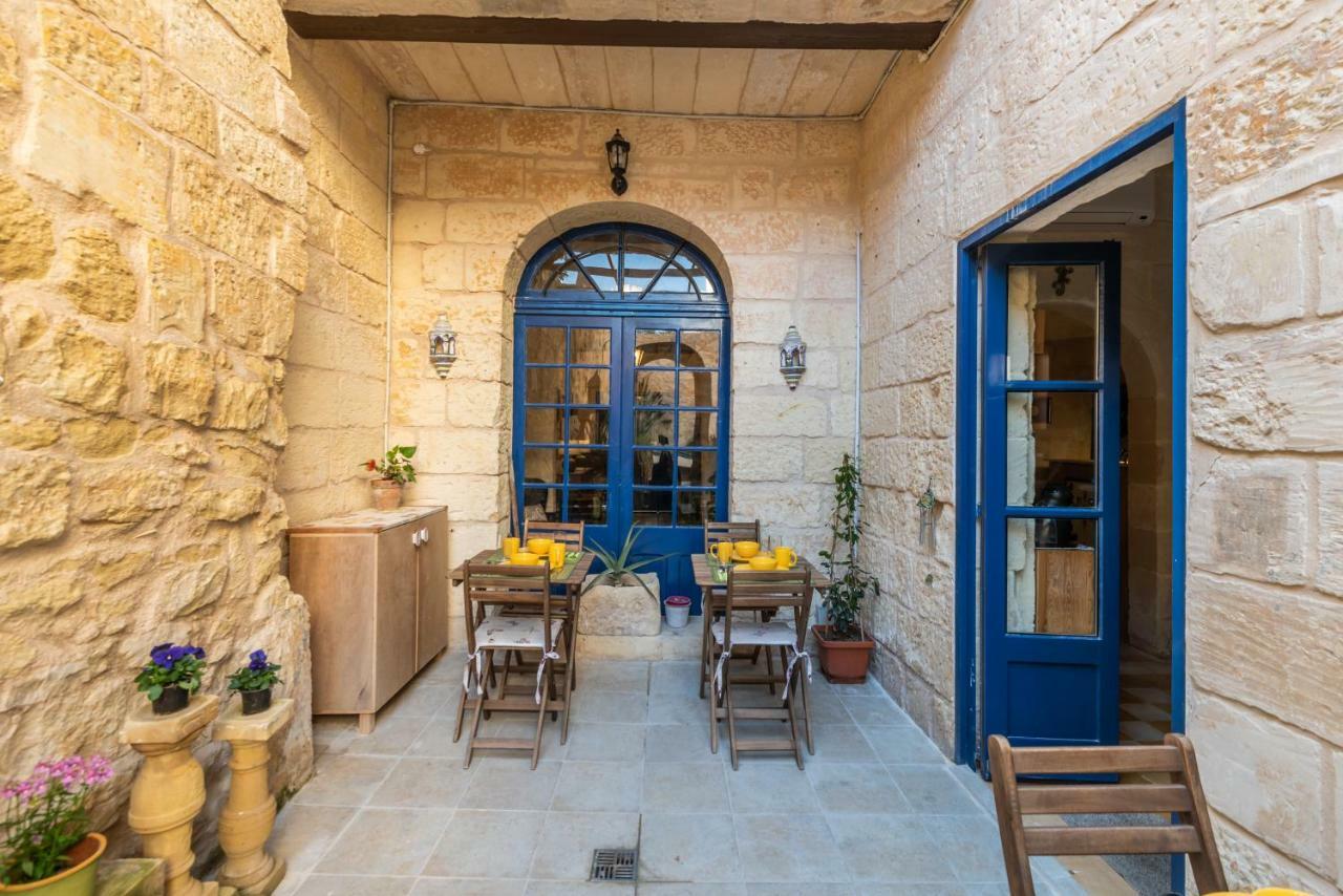 The Stonehouse Bed & Breakfast Saint Julian's ภายนอก รูปภาพ