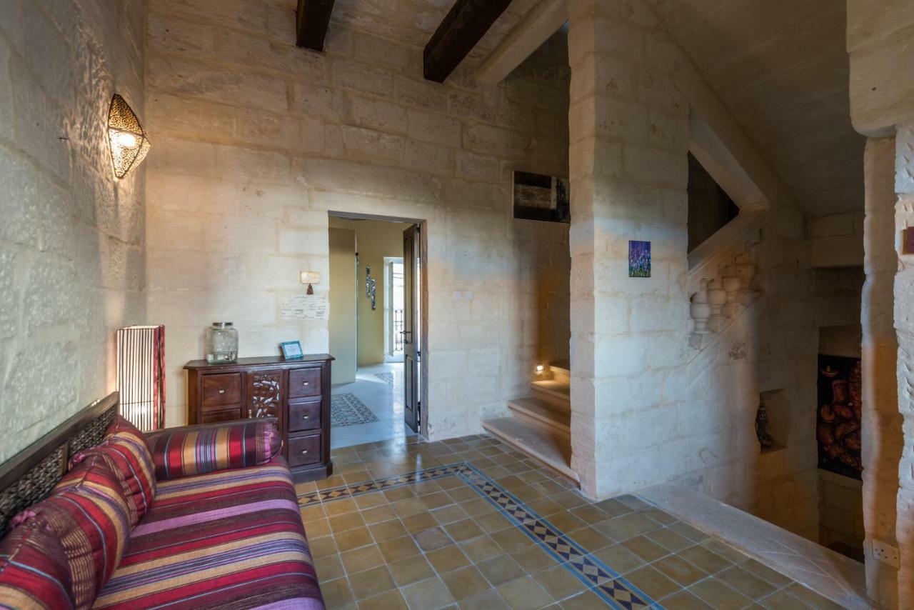 The Stonehouse Bed & Breakfast Saint Julian's ภายนอก รูปภาพ